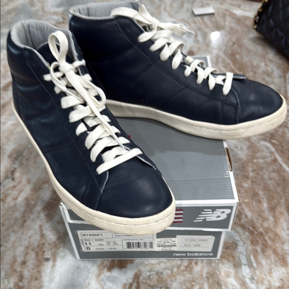 New Balance/J Crew collab  Men's Navy High-Top Sneakers 891 leather classic